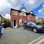 Stylish 3-Bed Home In Prestwich With Free Parking